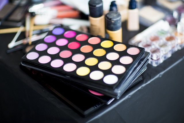 Online cosmetics shops in the United Arab Emirates