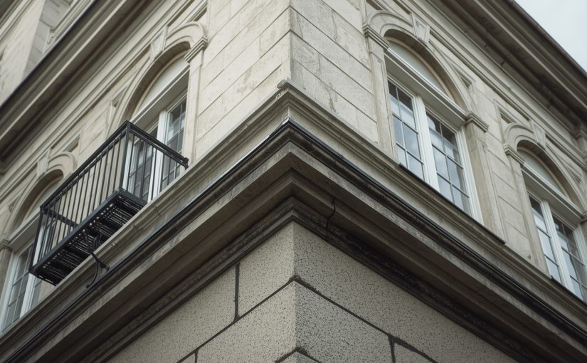 Wieloletnia monitorowanie stanu technicznego budynków – w jaki sposób organizować, analizować i reagować z wyprzedzeniem